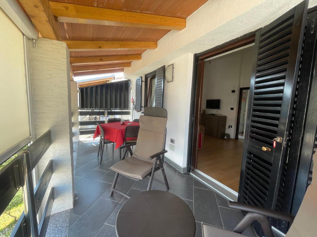 Residence4A-Appartamento Rosso Ravni Exterior foto